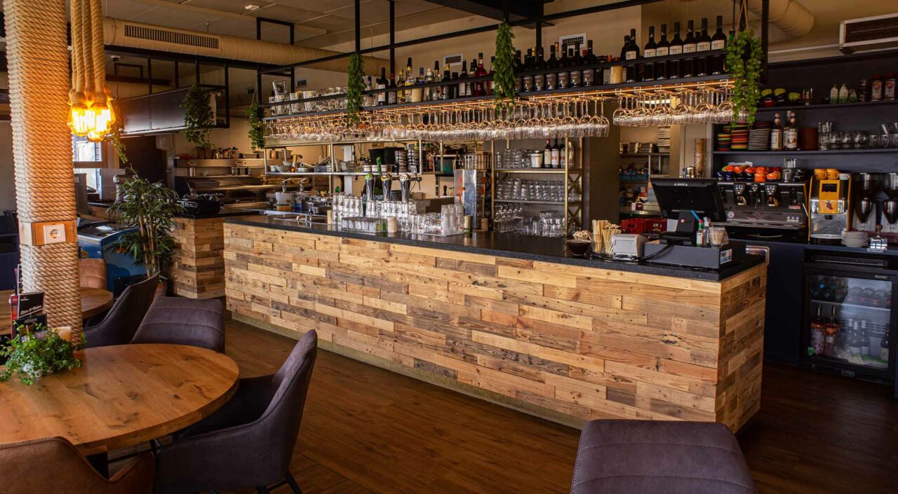 Horeca interieur van design tot installatie - Indusigns