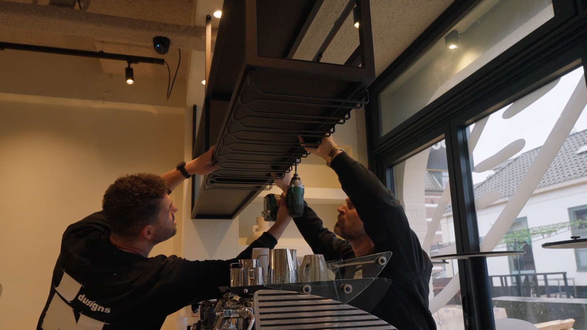 Header Video Indusigns